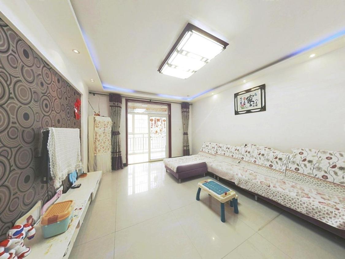 出售 左岸新城 101.61平 简装两室 多层高楼层