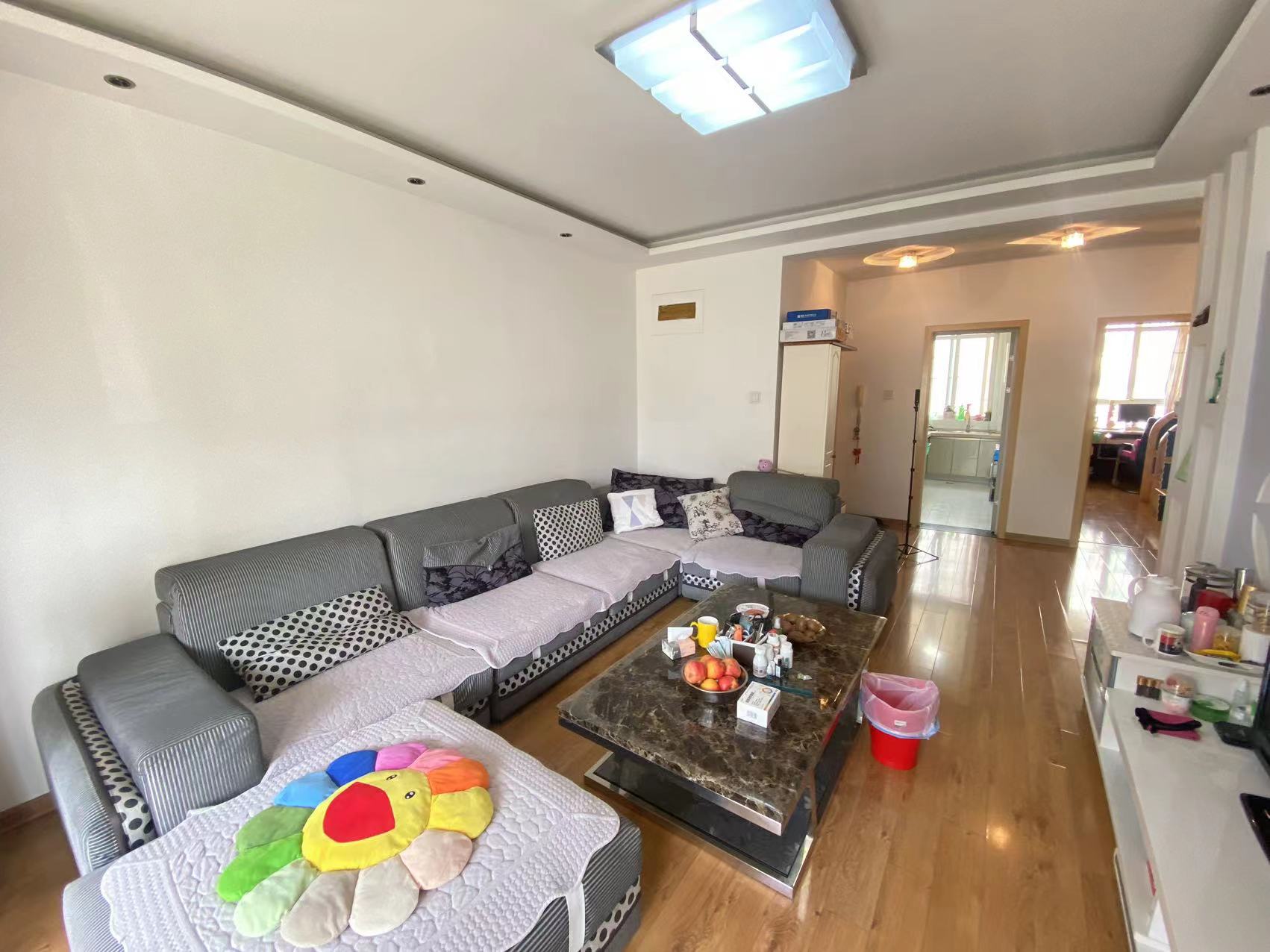 出售渭滨区 植物园盛和假日小区两室 简单装修可按揭 二手房