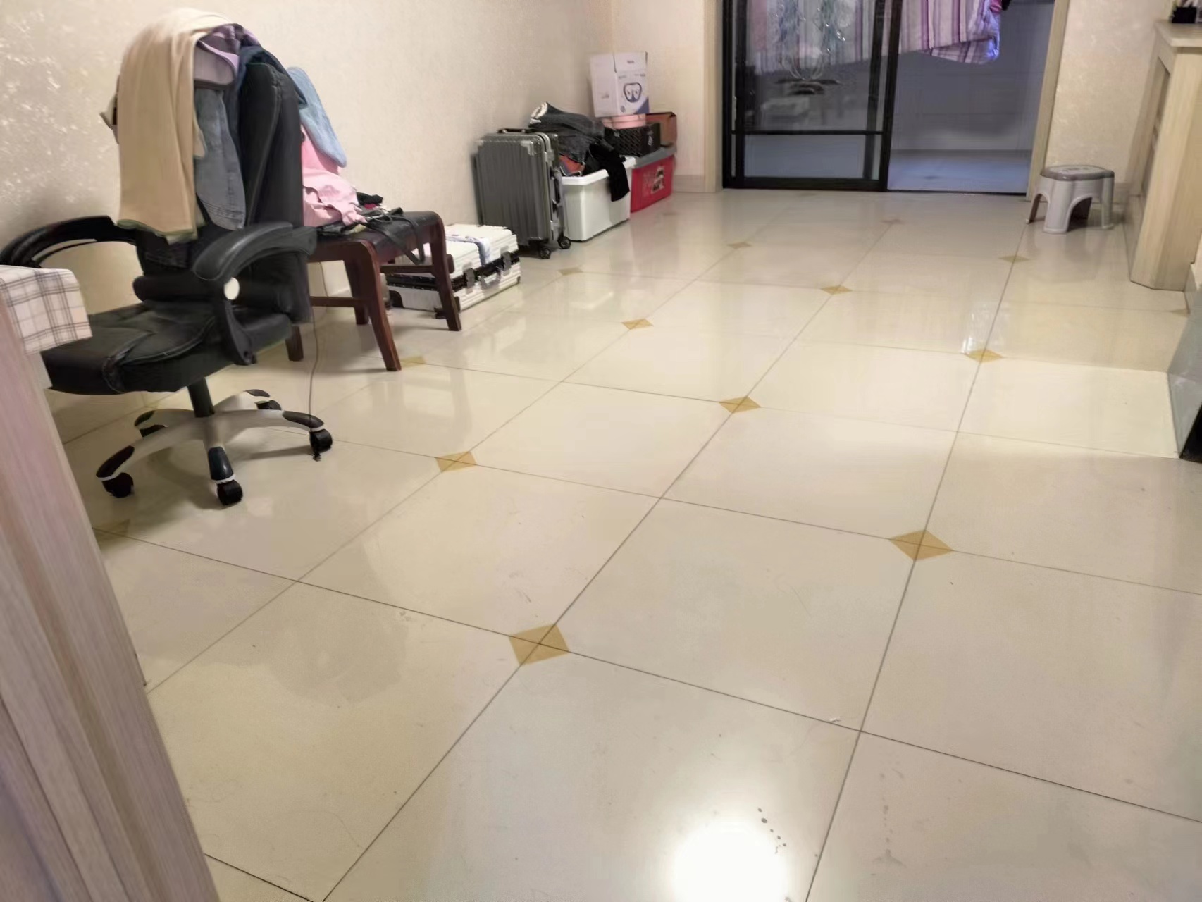 出售宝鸡市金台区团结花园85平米，小两室，精装修二手房