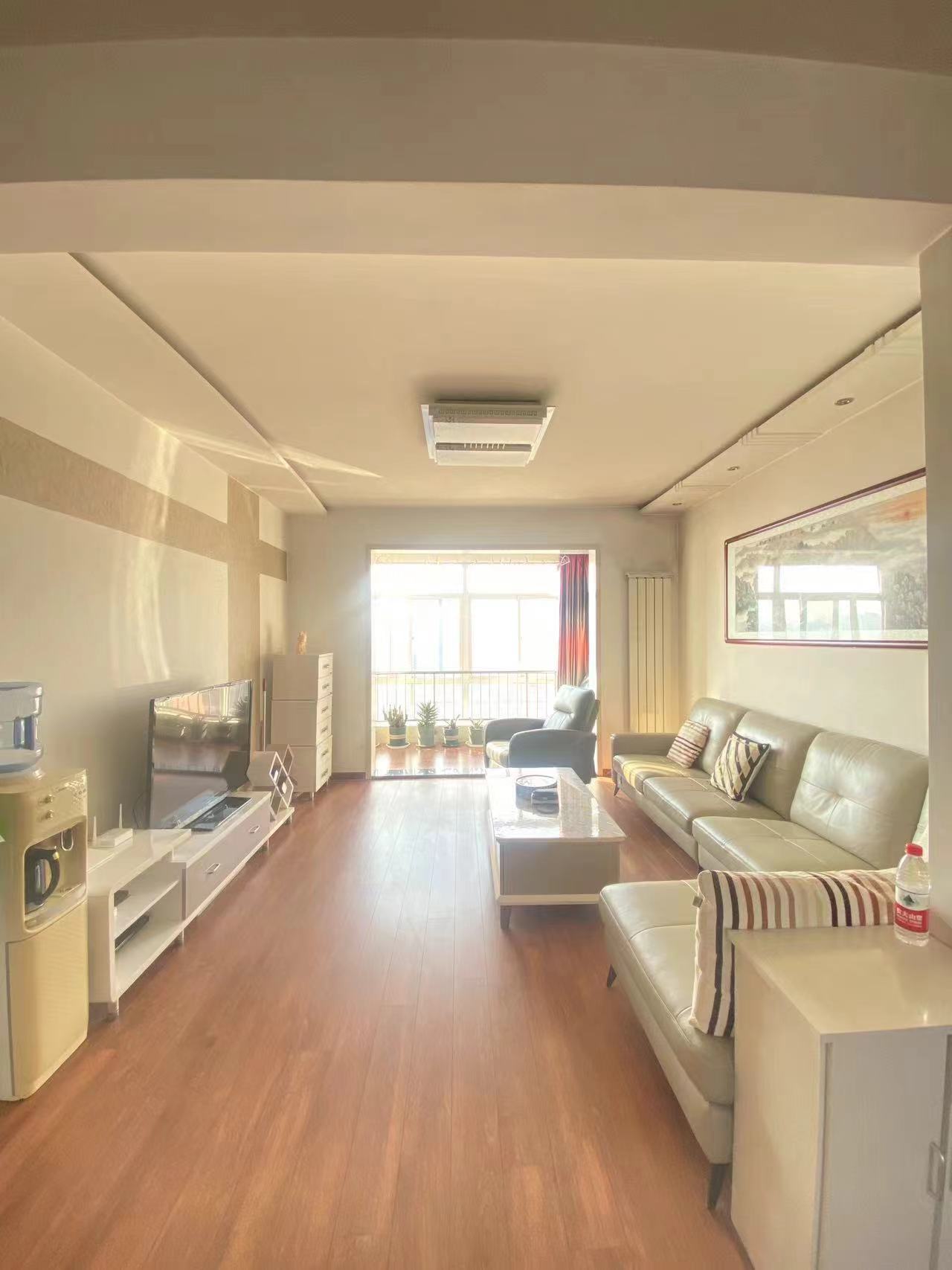 出售宝鸡市金台区团结花园101平米，大两室，精装修二手房