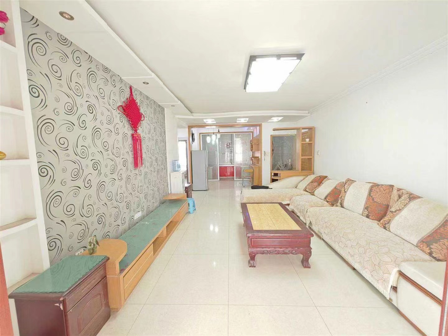 出售桥南 绿城逸水苑两室 简单装修好楼层 可按揭二手房