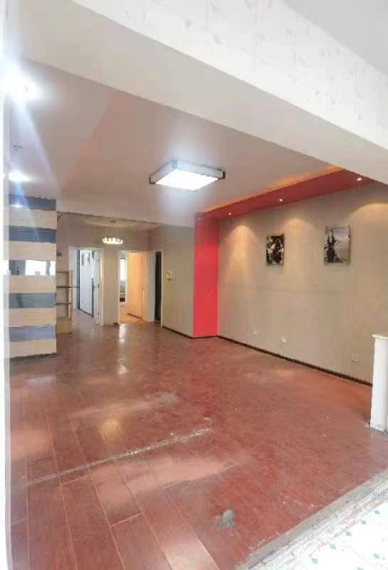 出售经二路 大地苑电梯房 中间楼层 可按揭 仅售38万二手房