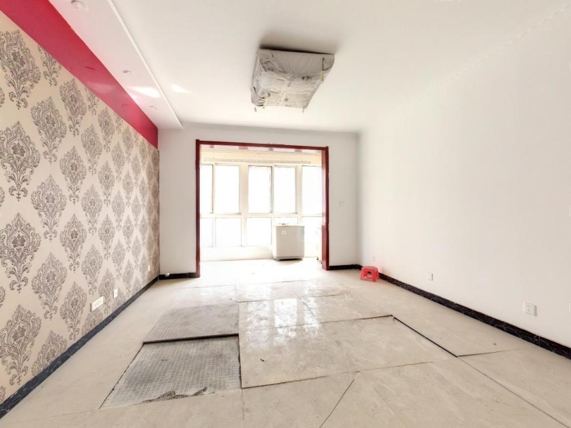 出售 轩苑臻品 91平 简装两室 高层低楼层