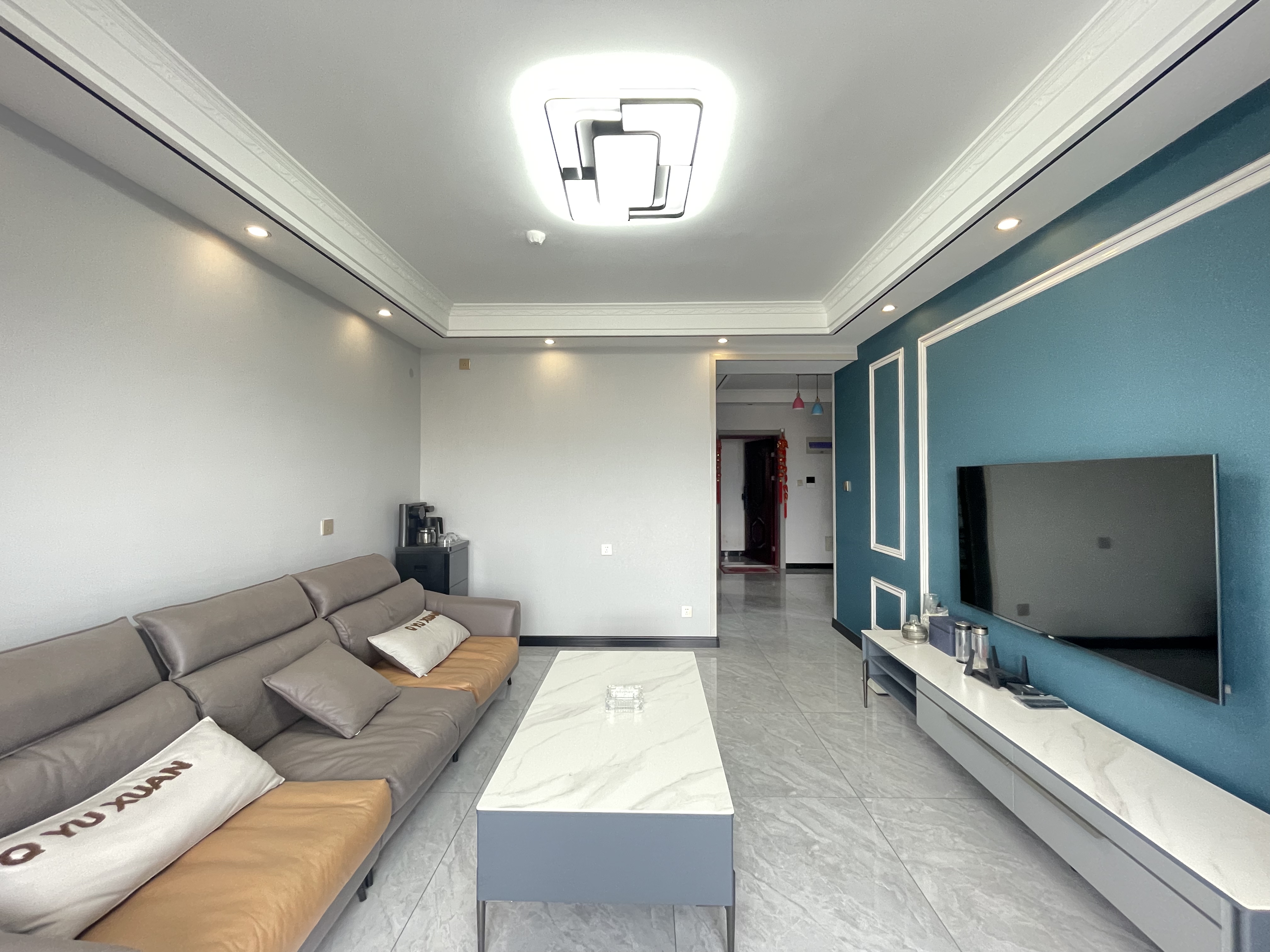 出售宝鸡市金台区九悦香都87平米，两室，黄金楼层，精装二手房