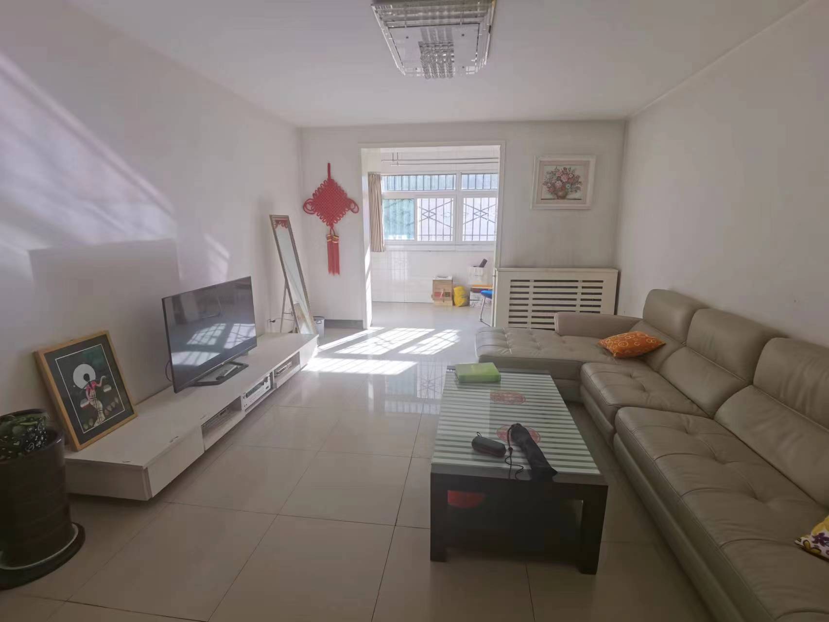 出售宝鸡市高新区锦园小区95平，两室，精装修二手房