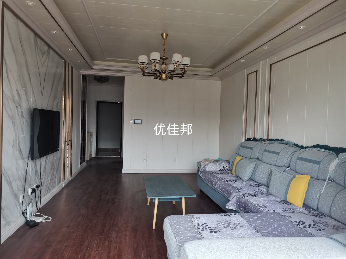 出售宝鸡市金台区金域蓝湾98平米，小三室，精装，二手房