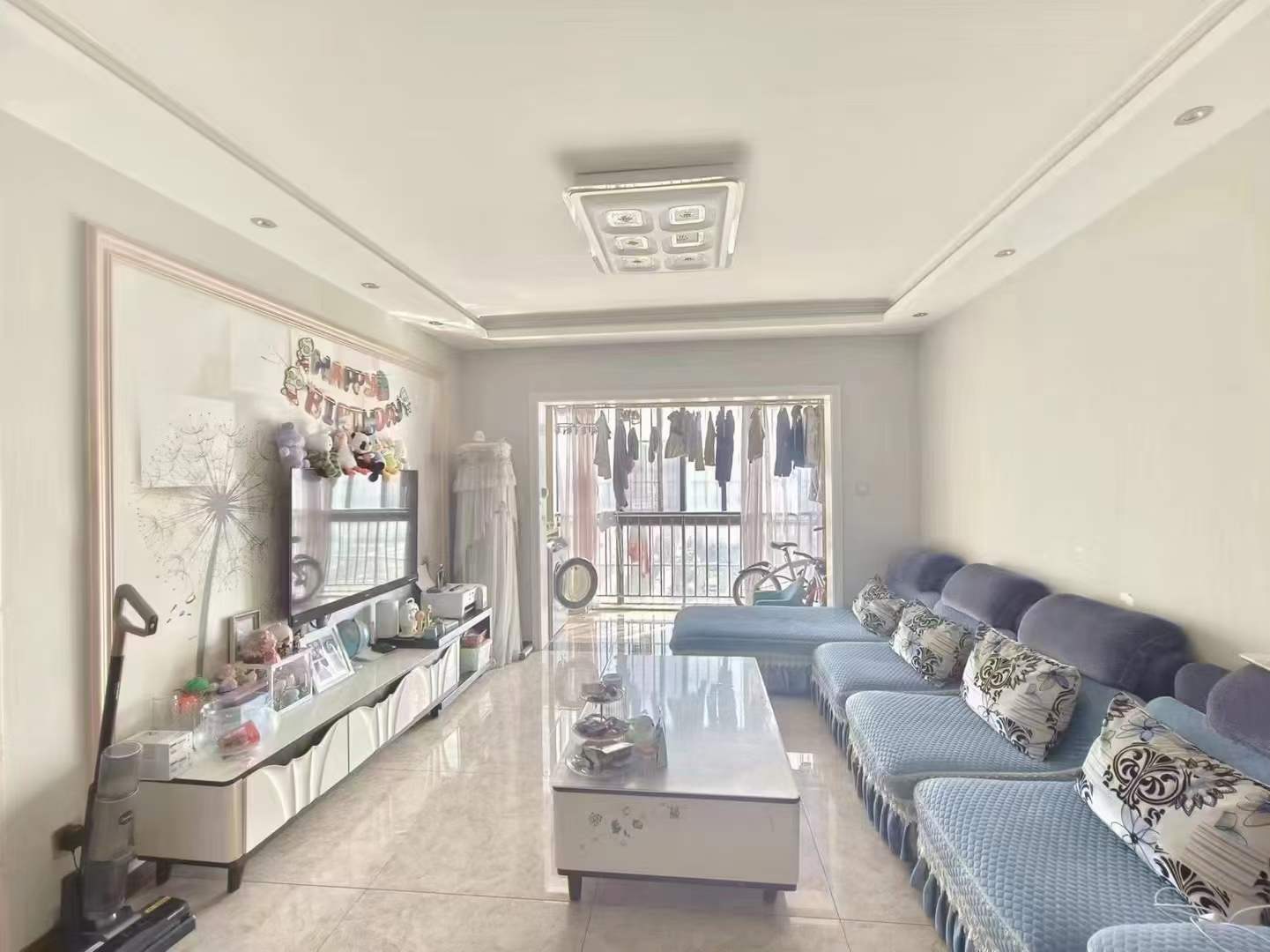 出售高新区 臻和天下两室 有房本可按揭 全明户型 二手房