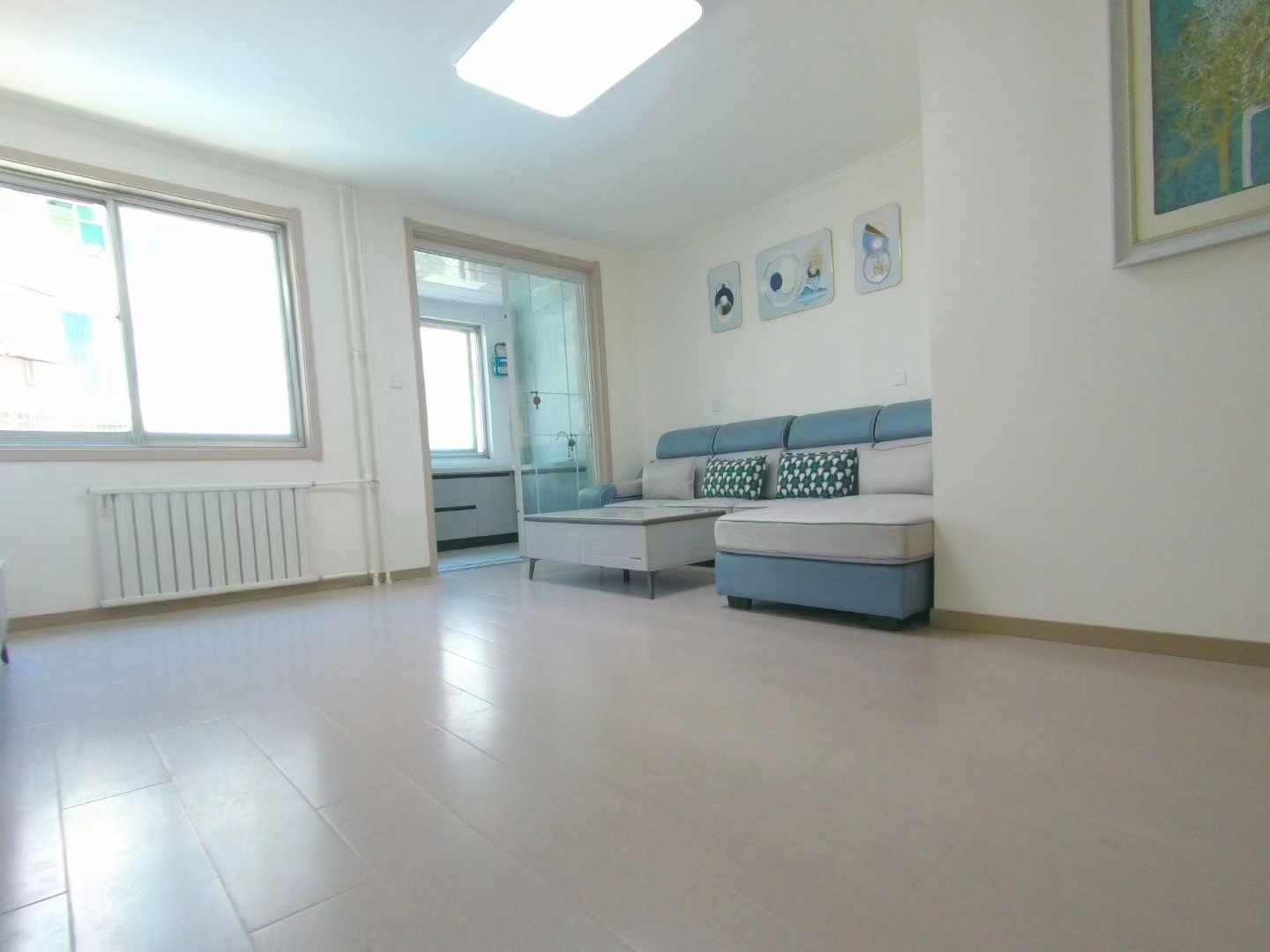 出售宝鸡市金台区工行家属院84平米，小两室，精装二手房