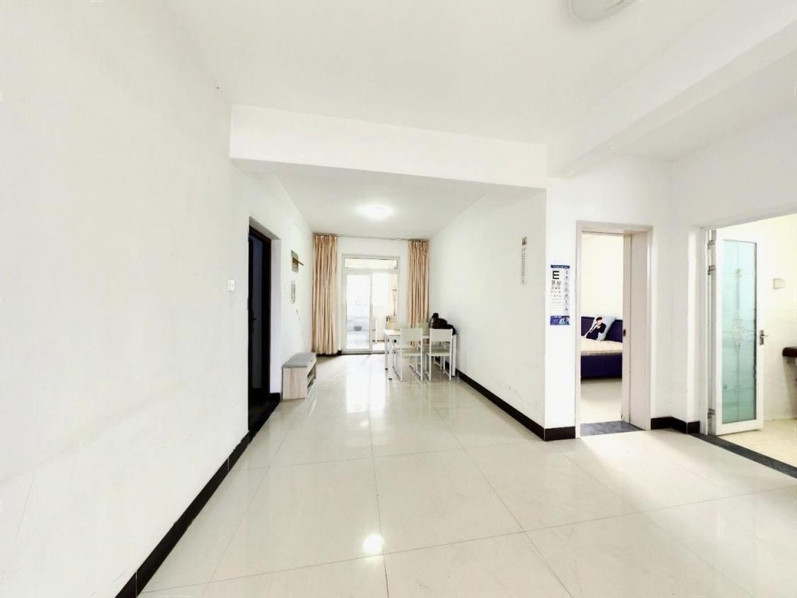 出售 轩苑小区 101.07平 简装两室 小高层中间层