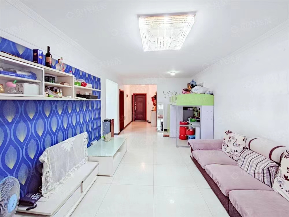 出售宝鸡市高新区东方一品98平米，大两室，精装，黄金楼层二手房