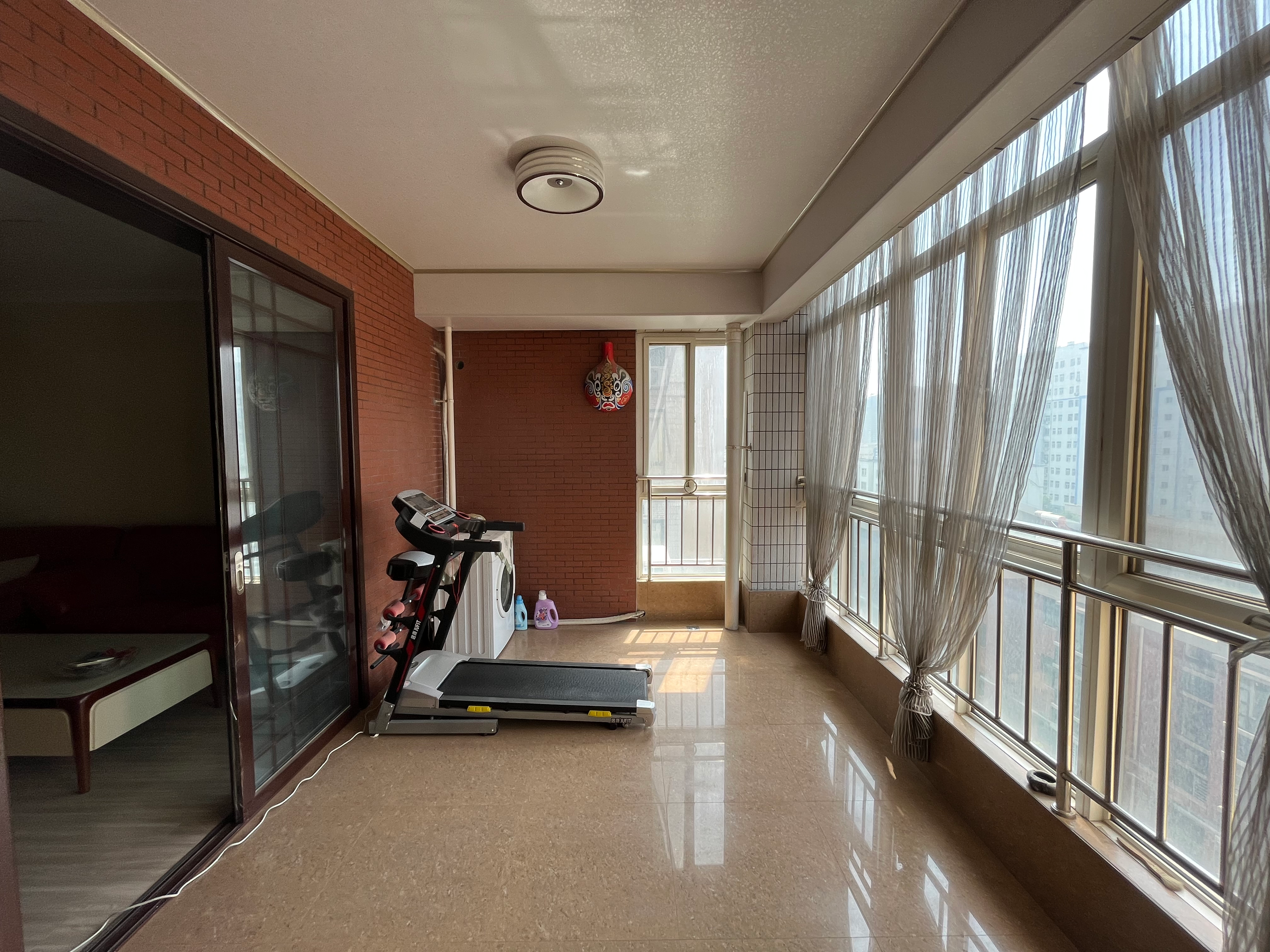 出售高新二路 城市枫景三室 精装修领包入住 可按揭 二手房