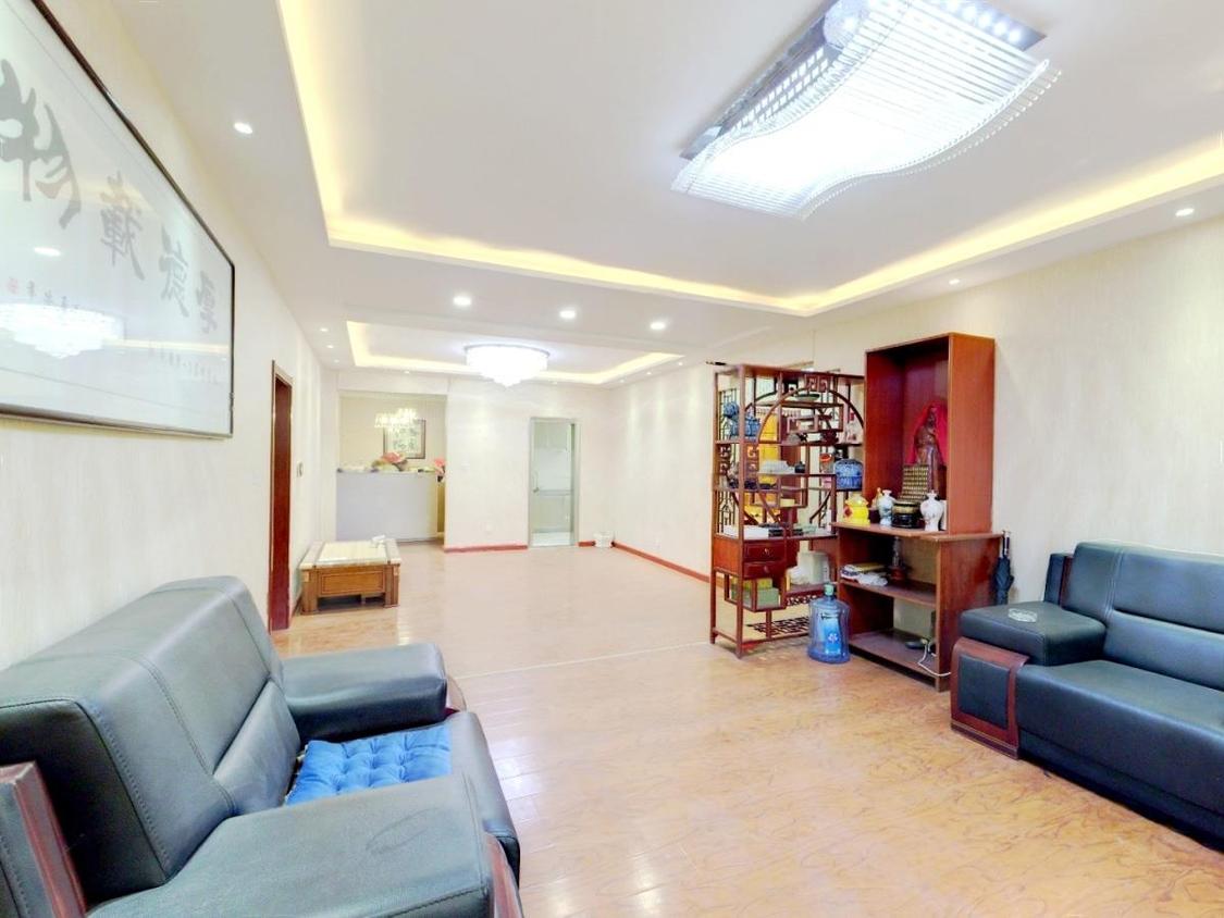 出售 天玺台 160.09平  精装四室 高层低楼层