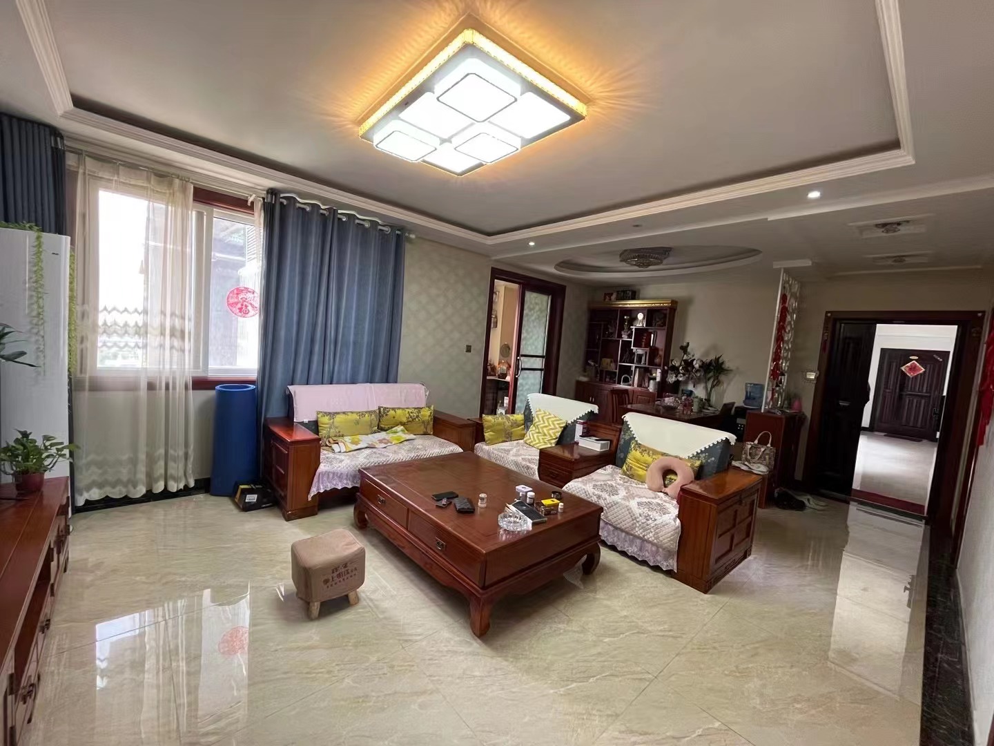 出售高新8路 高新锦园三室 精装修 南北通透 全明户型 二手房