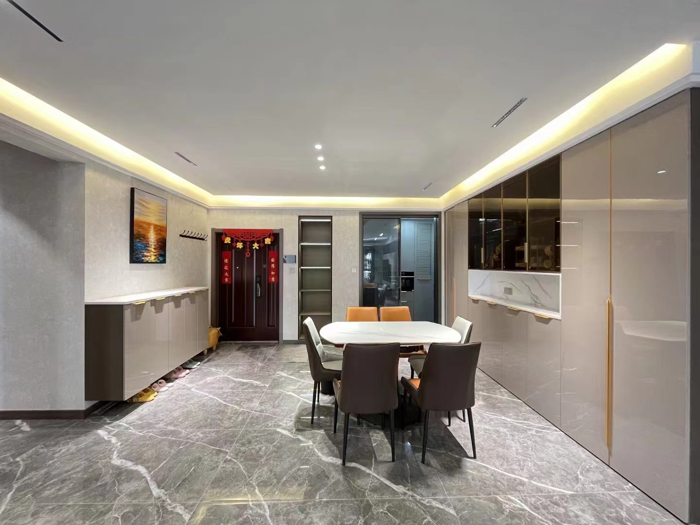 出售高新三路 世纪景园三室 现房南北通透 带车位 工抵房