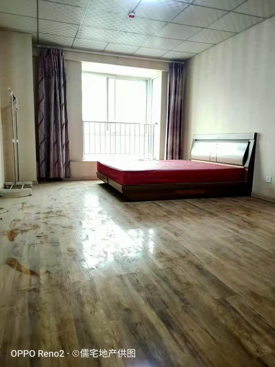 东高新五路 小面积一室 现房 近市场 近商超 繁华地段
