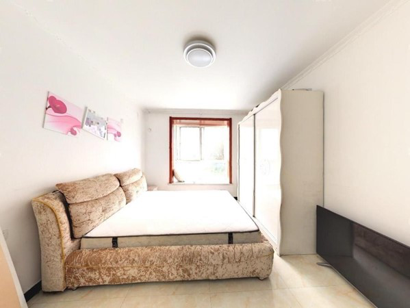 出售 山水文苑 88.42平 精装两室 多层中间楼层