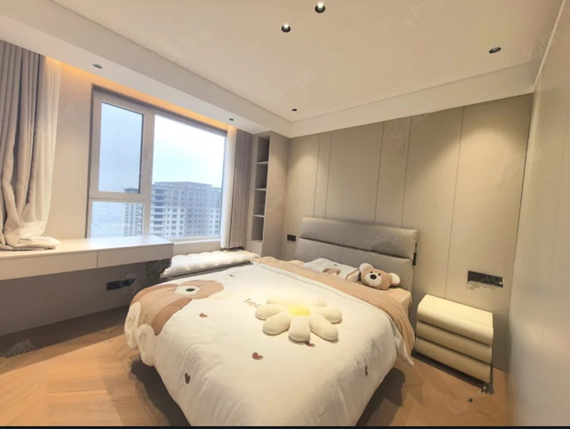 宝鸡二手工抵房 宝鸡轩苑雍华公馆三室  比售楼部便宜10万起