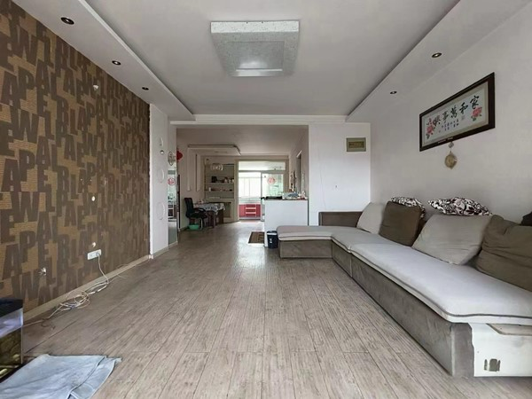 出售金台区 新福园三室 低楼层全明户型 有房本 二手房