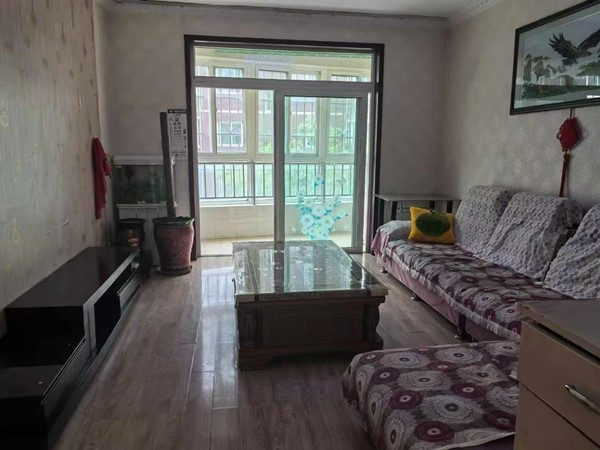 出售高新区 永泰名苑90平米，两室，精装二手房