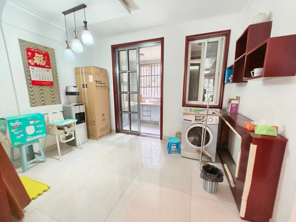 出售新福路 百翠园三室 低楼层精装修 南北通透 可按揭二手房