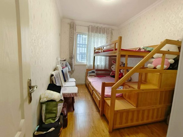 出售新福路 百翠园两室 精装修全明户型 仅需35万 二手房