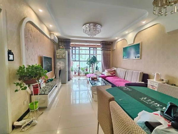 出售高新区水木清华98平米，小三室，精装二手房