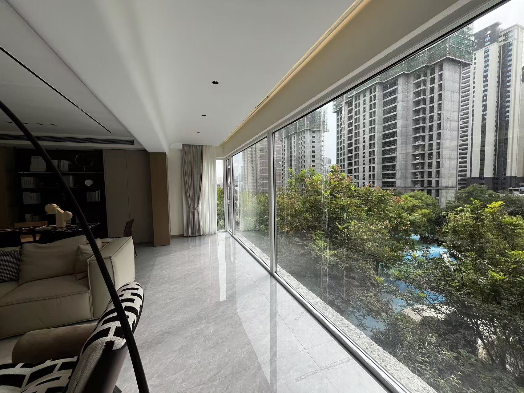 宝鸡二手工抵房 天玺东郡 四室南北通透 比售楼便宜6万起