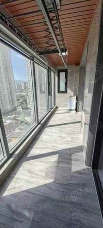 出售高新区吾悦华府123平米平米，大三室，精装二手房