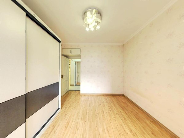 出售 轩苑世家二期 92平 精装两室 高层低楼层