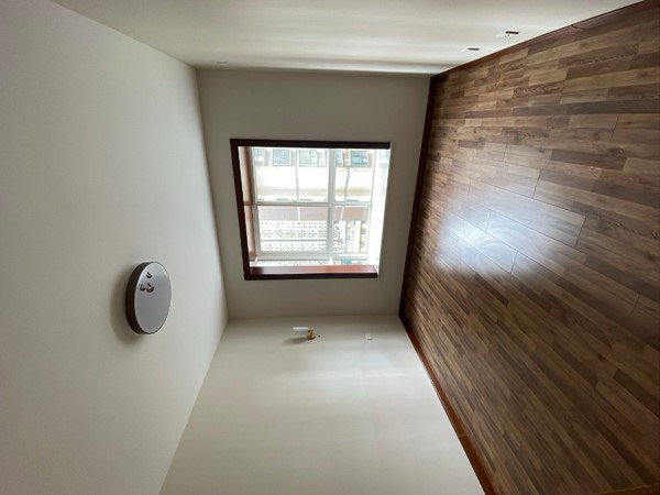 出售金台区轩苑世家二期106平米，68万，精装修二手房