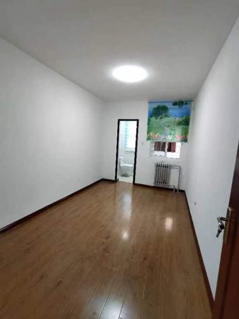 出售高新三路 高新佳园两室 低楼层南北通透 可按揭二手房