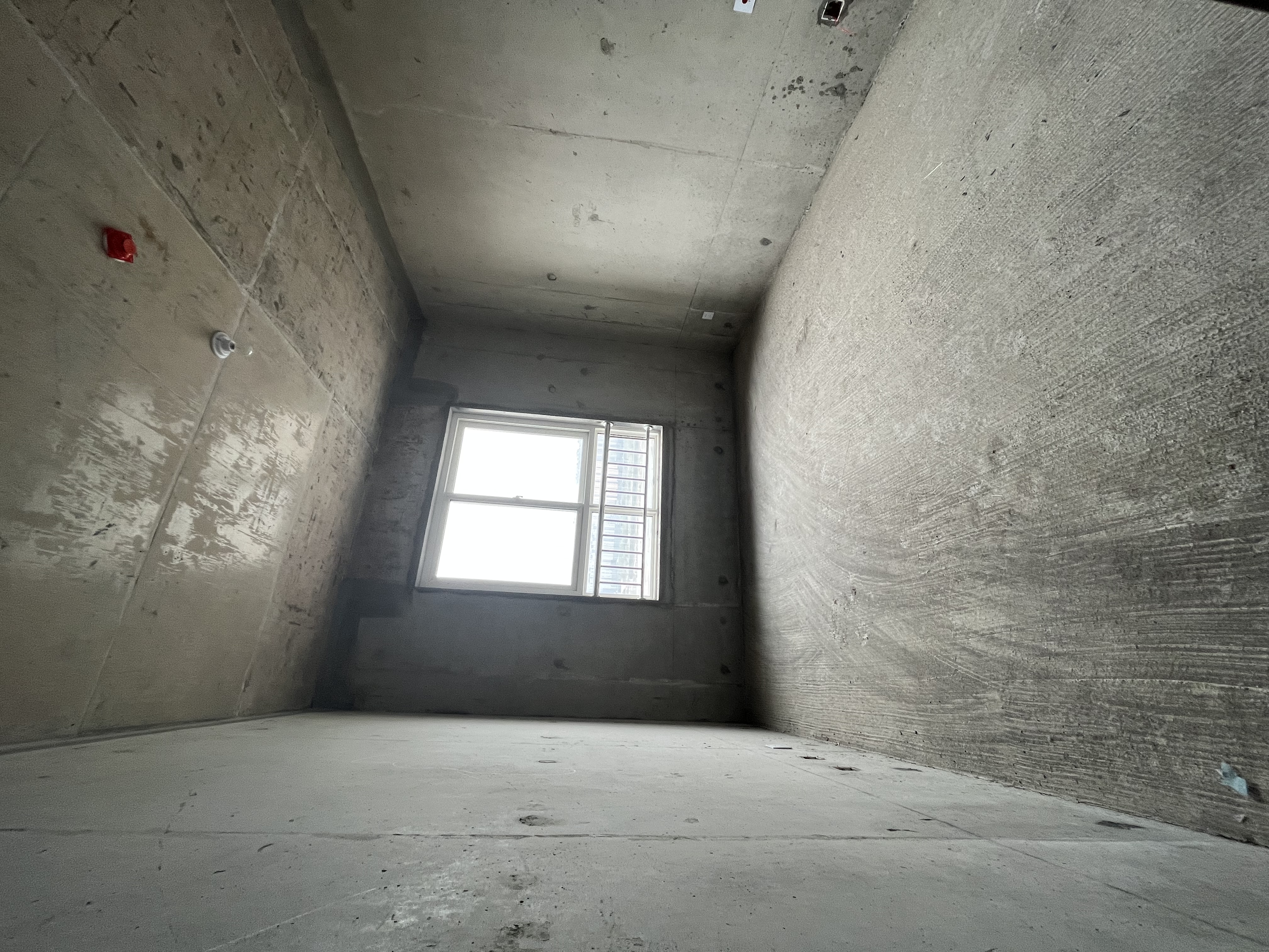 宝鸡二手工抵房 世纪景元 一室32万 比售楼便宜8万起