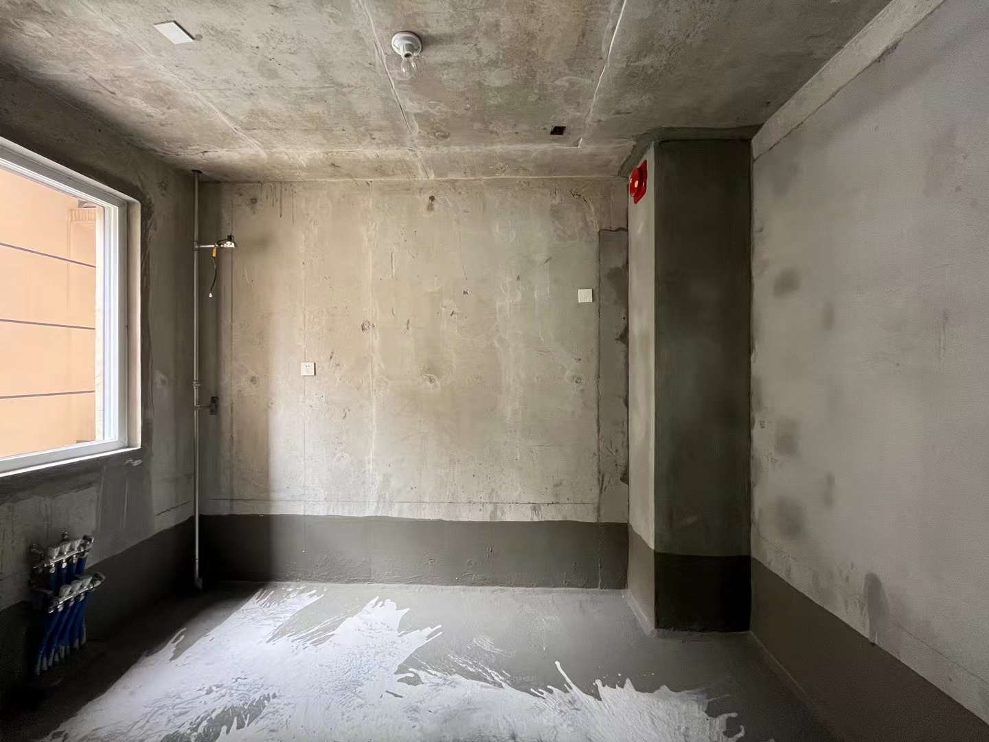 出售金台区拾光里132平米，黄金楼层，毛坯一手房源