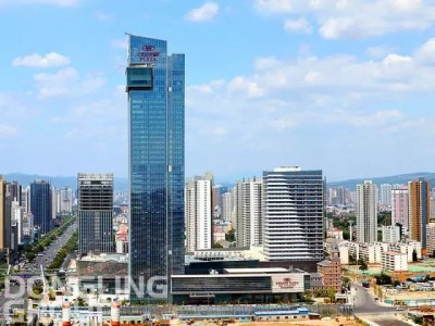 东岭书写奇迹：从脏乱差到国金中心的历史巨变