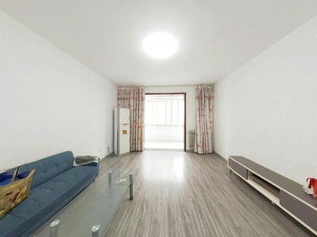 出售 团结花园C区南区 93平 简装两室 多层中间楼层